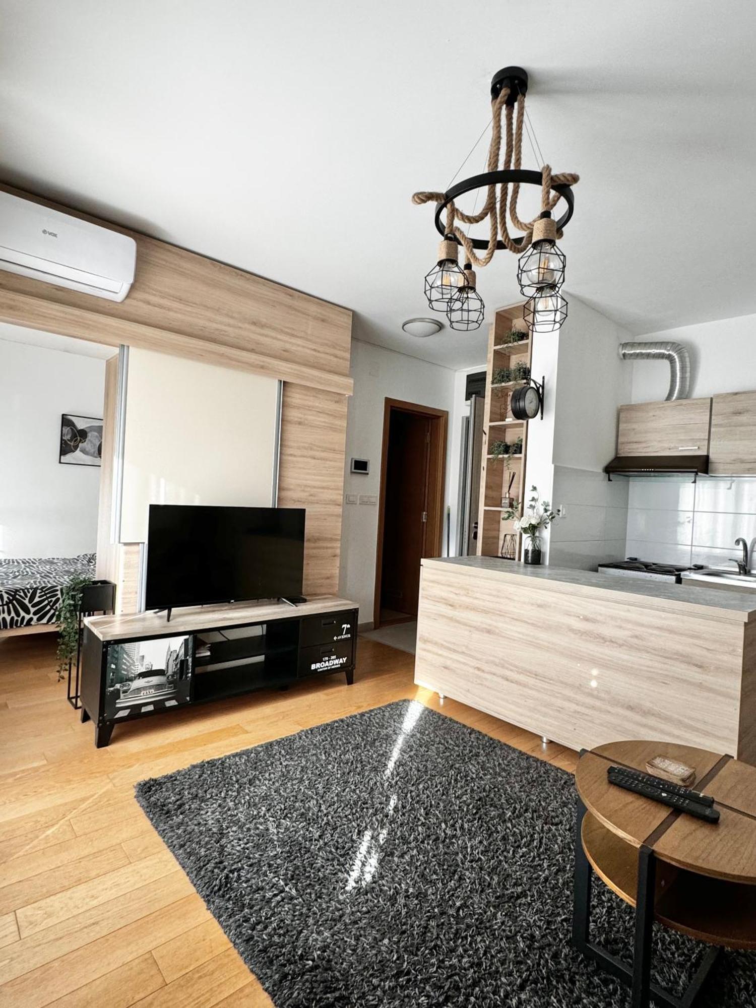 Ferienwohnung Delete 5 - Zemunske Kapije Belgrad Exterior foto