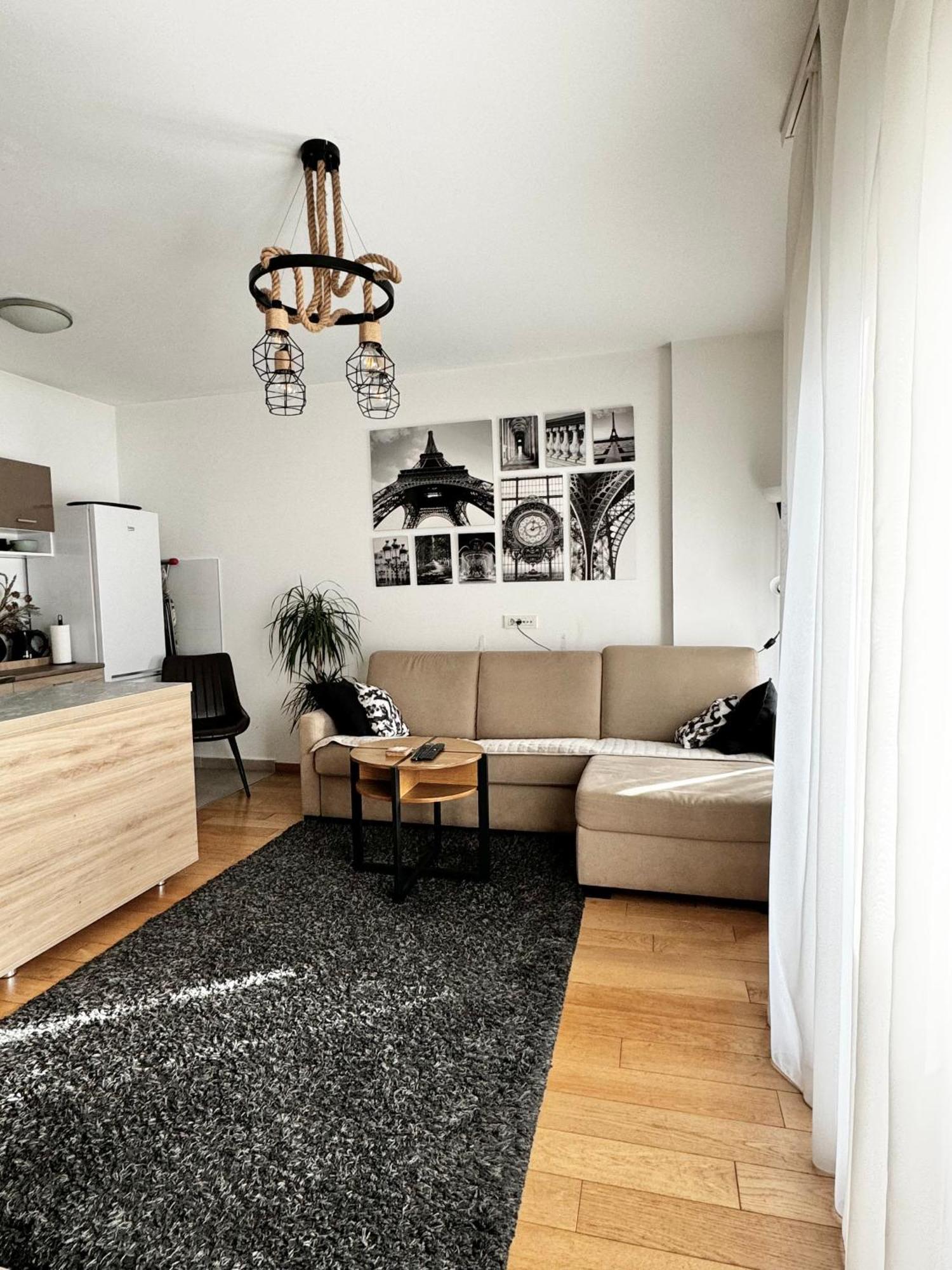 Ferienwohnung Delete 5 - Zemunske Kapije Belgrad Exterior foto